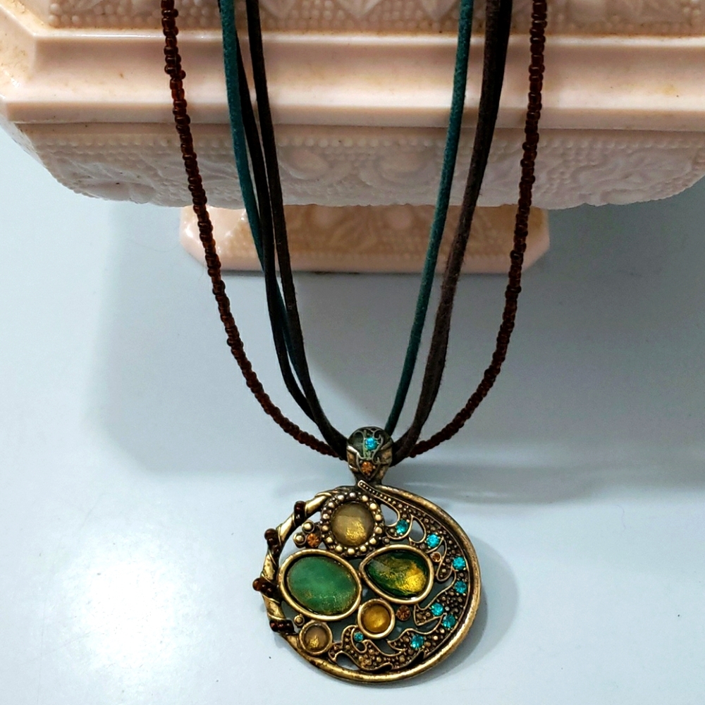 Awesome retro necklace